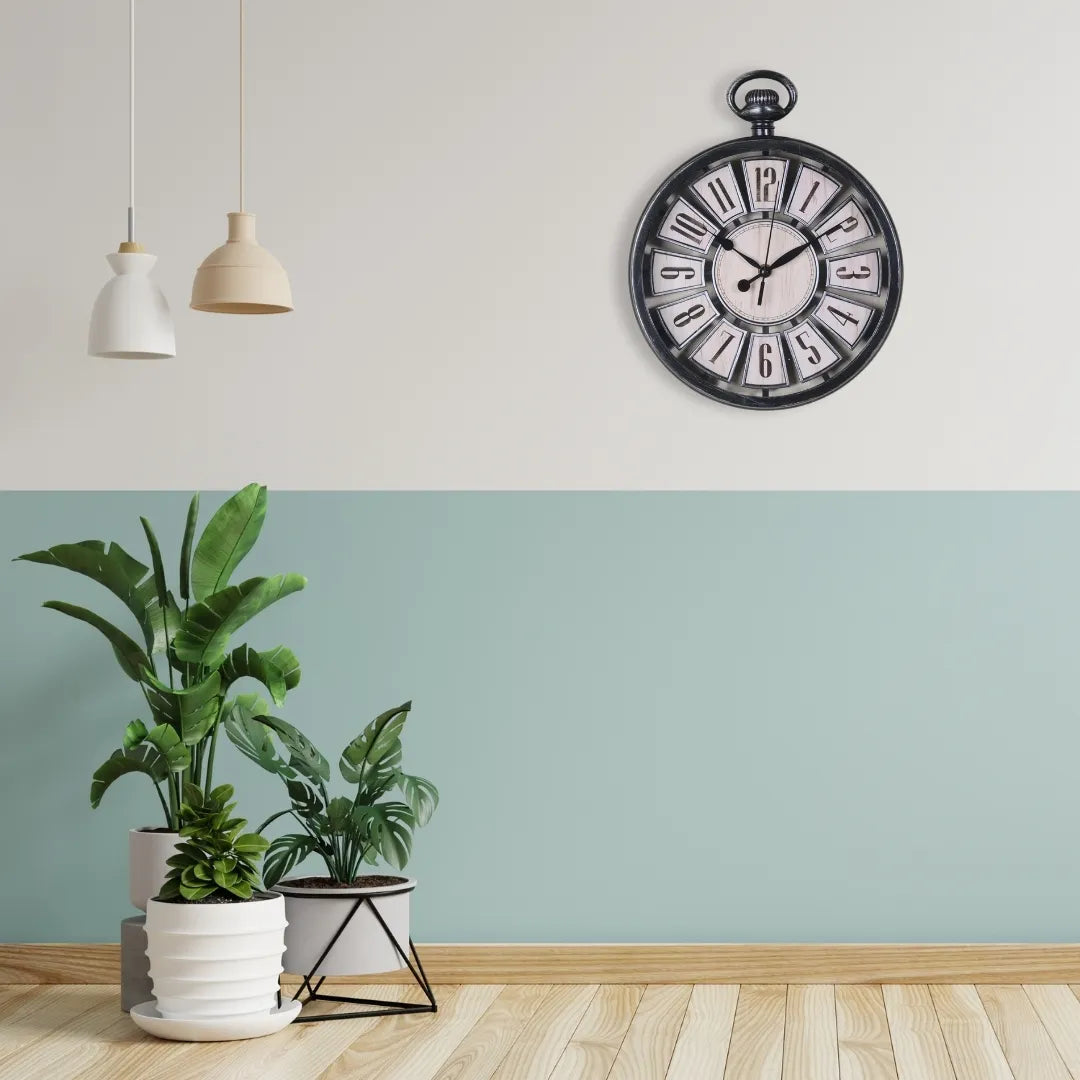 Wheel wall clock