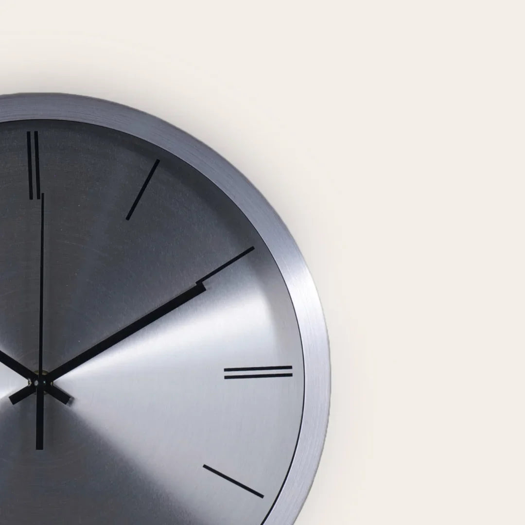 Silent Time wall clock