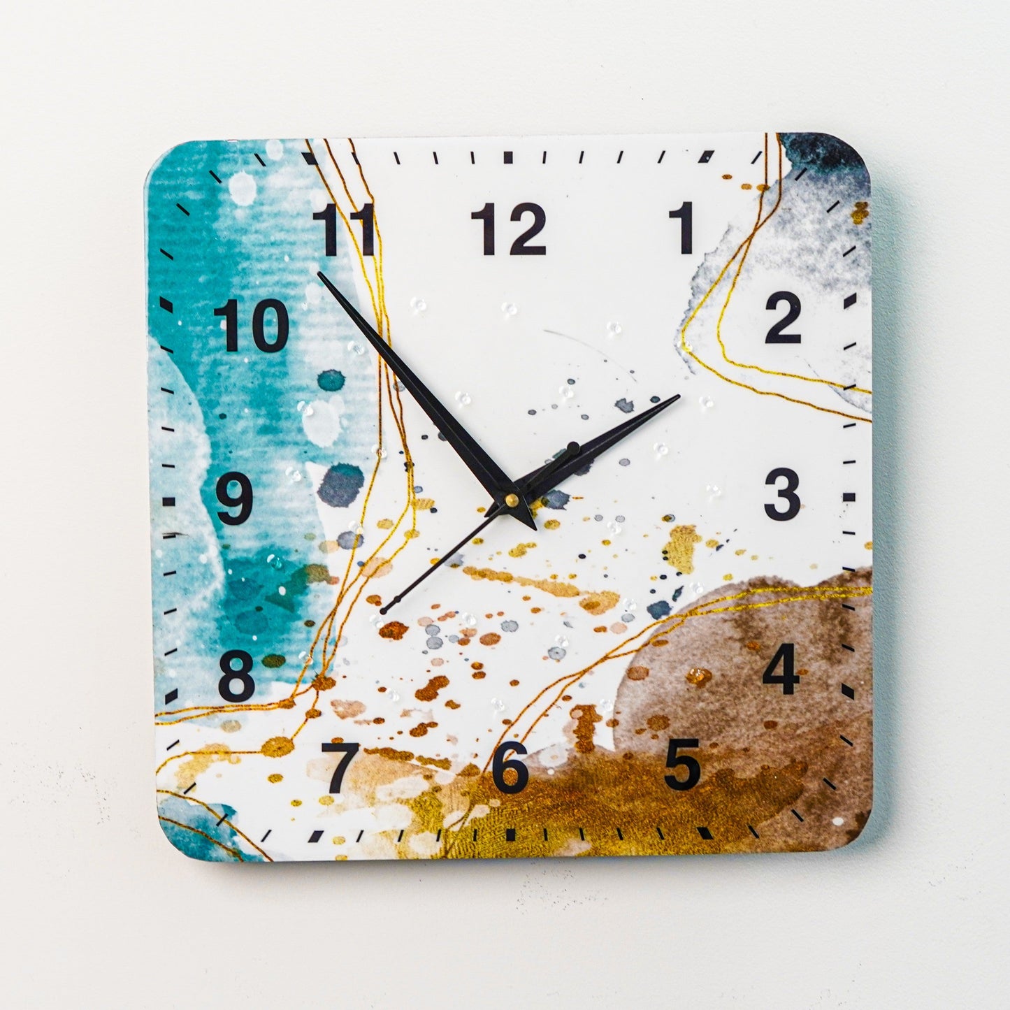 ElegantEpoch Wall Clock
