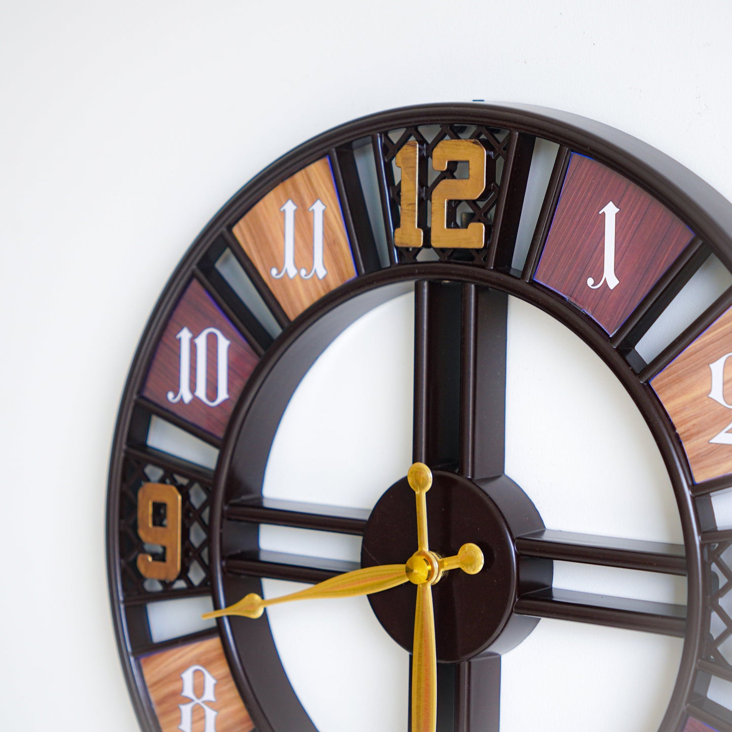 Wall Wonder Wall Clock