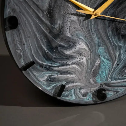 Resin Rhythm clock